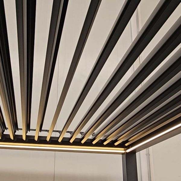 Pérgola Bioclimática Aurora CYBER - Imagen 2